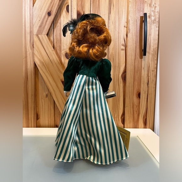Avonlea Traditions Heritage Edition Anne of Green Gables Porcelain Doll Teacher - Picture 9 of 10